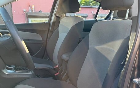 Chevrolet Cruze II, 2010 год, 430 000 рублей, 11 фотография