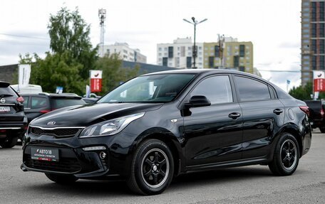 KIA Rio IV, 2018 год, 1 359 000 рублей, 2 фотография