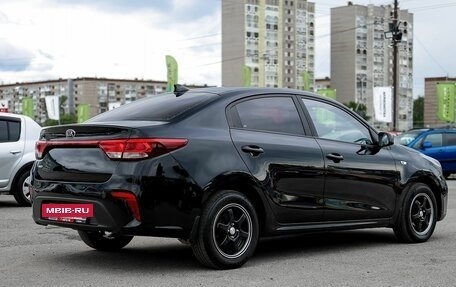 KIA Rio IV, 2018 год, 1 359 000 рублей, 5 фотография