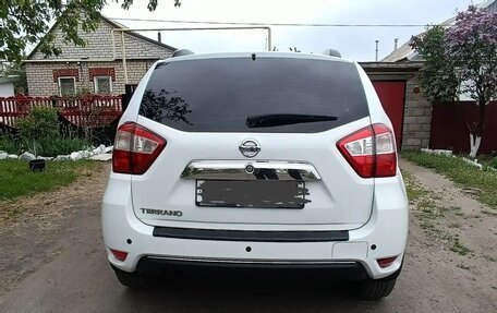 Nissan Terrano III, 2016 год, 1 350 000 рублей, 4 фотография