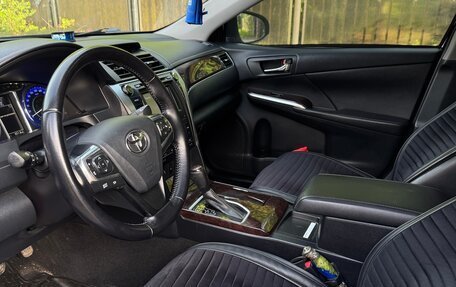 Toyota Camry, 2016 год, 1 900 000 рублей, 8 фотография