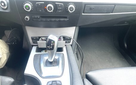 BMW 5 серия, 2008 год, 1 695 000 рублей, 16 фотография