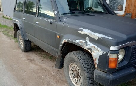 Nissan Patrol, 1989 год, 1 000 000 рублей, 2 фотография
