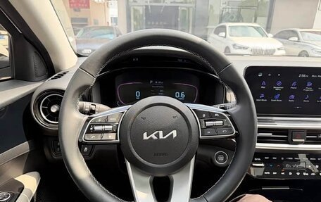 KIA K3, 2023 год, 1 200 000 рублей, 10 фотография