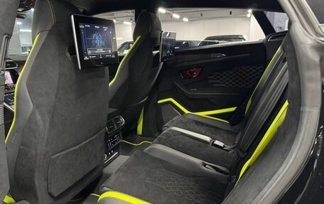 Lamborghini Urus I, 2024 год, 32 000 000 рублей, 14 фотография