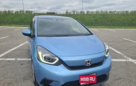 Honda Fit, 2020 год, 1 550 000 рублей, 2 фотография