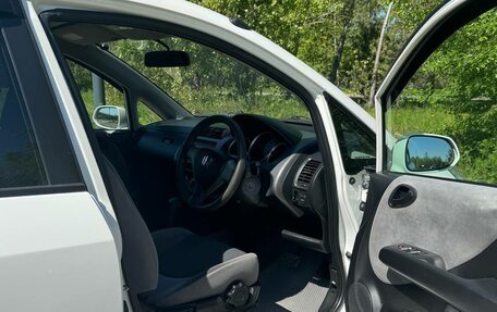 Honda Fit III, 2004 год, 518 000 рублей, 8 фотография