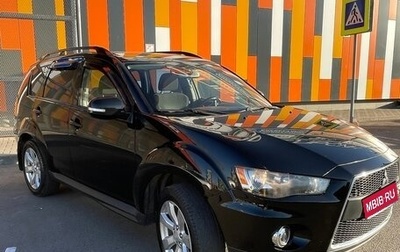 Mitsubishi Outlander III рестайлинг 3, 2011 год, 1 100 000 рублей, 1 фотография