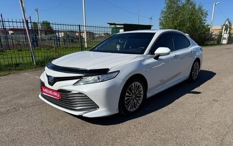 Toyota Camry, 2017 год, 2 550 000 рублей, 1 фотография