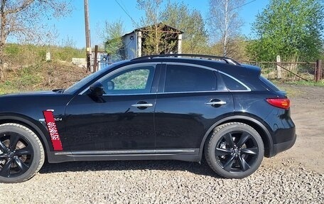 Infiniti QX70, 2014 год, 2 550 000 рублей, 3 фотография