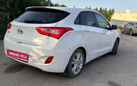 Hyundai i30 II рестайлинг, 2013 год, 930 000 рублей, 3 фотография