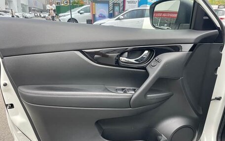 Nissan X-Trail, 2022 год, 1 700 000 рублей, 15 фотография