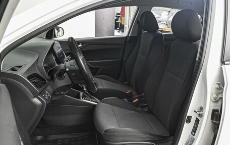 Hyundai Solaris II рестайлинг, 2021 год, 1 425 000 рублей, 10 фотография