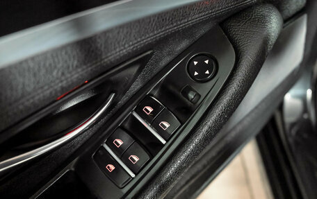 BMW 5 серия, 2013 год, 1 940 000 рублей, 13 фотография