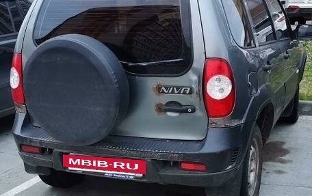 Chevrolet Niva I рестайлинг, 2011 год, 435 000 рублей, 7 фотография