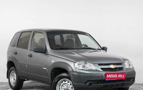 Chevrolet Niva I рестайлинг, 2013 год, 689 000 рублей, 1 фотография