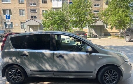 Nissan Note II рестайлинг, 2011 год, 550 000 рублей, 3 фотография
