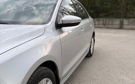 Volkswagen Jetta VI, 2011 год, 999 000 рублей, 7 фотография