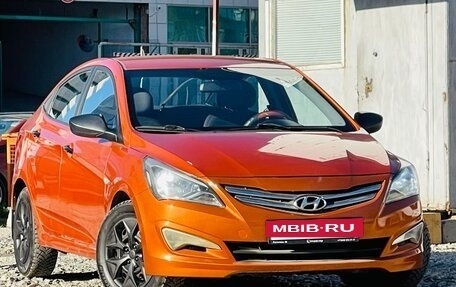 Hyundai Solaris II рестайлинг, 2015 год, 549 000 рублей, 24 фотография