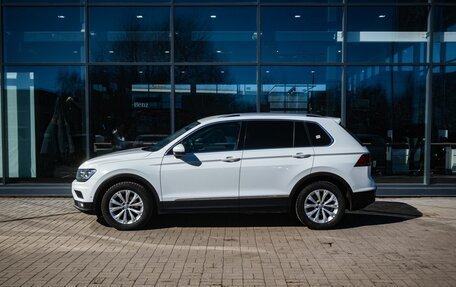 Volkswagen Tiguan II, 2018 год, 2 300 000 рублей, 7 фотография