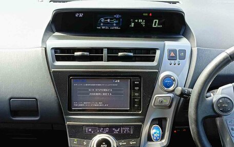 Toyota Prius Alpha I (ZVW40/41), 2016 год, 1 664 000 рублей, 18 фотография