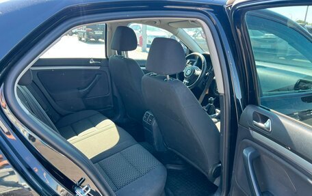 Volkswagen Jetta VI, 2010 год, 709 000 рублей, 18 фотография