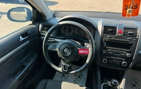 Volkswagen Jetta VI, 2010 год, 709 000 рублей, 14 фотография