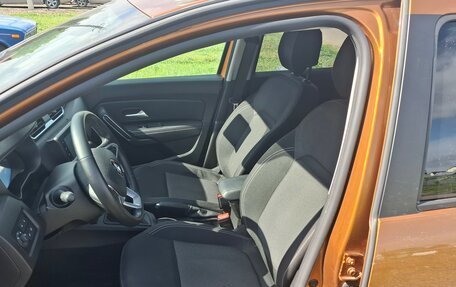 Renault Duster, 2021 год, 1 700 000 рублей, 10 фотография