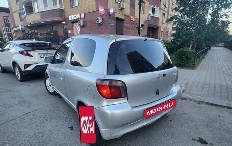 Toyota Vitz, 2000 год, 365 000 рублей, 2 фотография