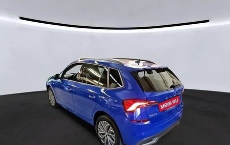 Skoda Kamiq I, 2022 год, 1 632 000 рублей, 4 фотография