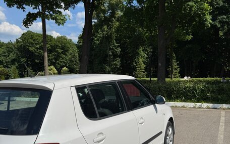 Skoda Fabia II, 2011 год, 550 000 рублей, 8 фотография
