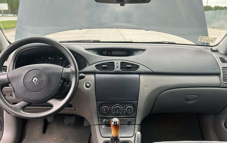Renault Laguna II, 2002 год, 350 000 рублей, 5 фотография