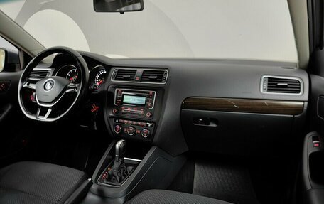 Volkswagen Jetta VI, 2015 год, 949 000 рублей, 13 фотография