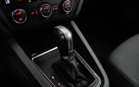 Volkswagen Jetta VI, 2015 год, 949 000 рублей, 16 фотография