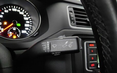 Volkswagen Jetta VI, 2015 год, 949 000 рублей, 20 фотография