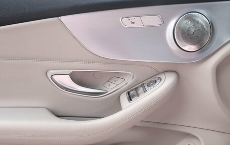 Mercedes-Benz C-Класс, 2018 год, 3 300 000 рублей, 9 фотография