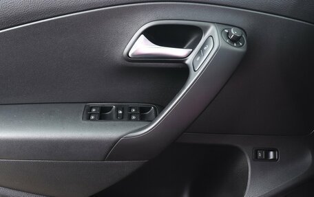 Volkswagen Polo VI (EU Market), 2018 год, 969 000 рублей, 9 фотография