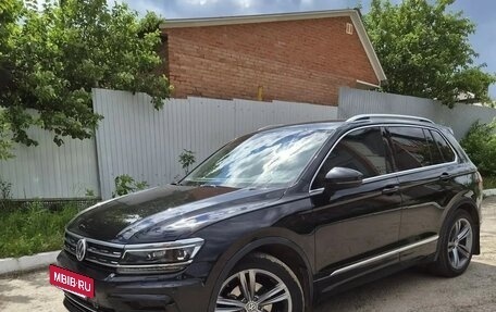 Volkswagen Tiguan II, 2020 год, 3 350 000 рублей, 4 фотография