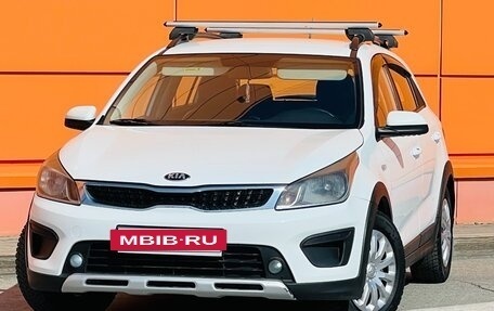 KIA Rio IV, 2018 год, 999 000 рублей, 3 фотография