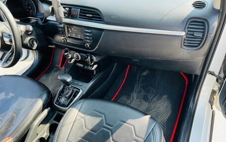 KIA Rio IV, 2018 год, 999 000 рублей, 22 фотография
