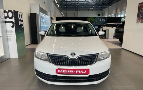Skoda Rapid I, 2015 год, 730 000 рублей, 2 фотография