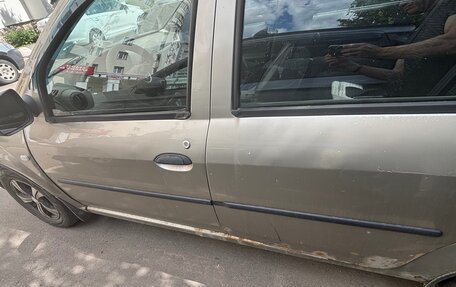 Renault Logan I, 2010 год, 200 000 рублей, 6 фотография