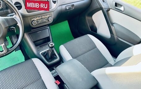 Volkswagen Tiguan I, 2010 год, 779 000 рублей, 2 фотография