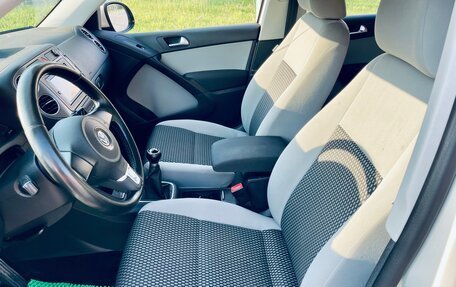 Volkswagen Tiguan I, 2010 год, 779 000 рублей, 15 фотография