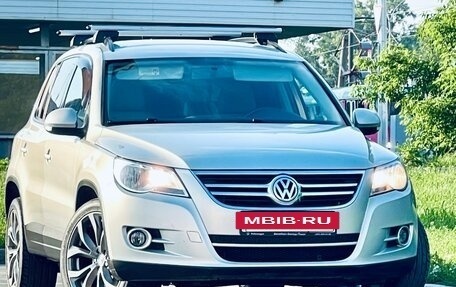 Volkswagen Tiguan I, 2010 год, 779 000 рублей, 3 фотография