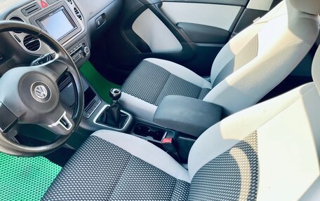 Volkswagen Tiguan I, 2010 год, 779 000 рублей, 17 фотография