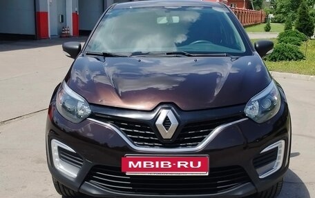 Renault Kaptur I рестайлинг, 2018 год, 1 170 000 рублей, 27 фотография