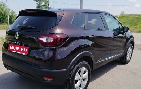 Renault Kaptur I рестайлинг, 2018 год, 1 170 000 рублей, 24 фотография