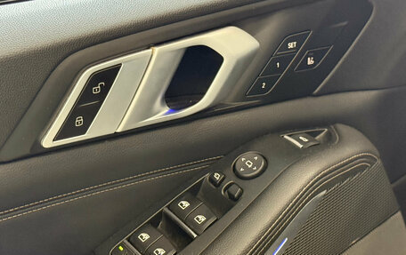 BMW X5, 2018 год, 5 199 000 рублей, 13 фотография
