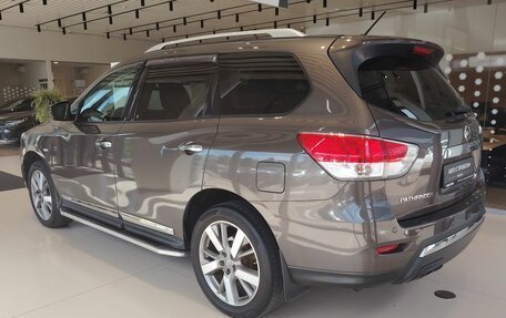 Nissan Pathfinder, 2015 год, 1 720 000 рублей, 7 фотография